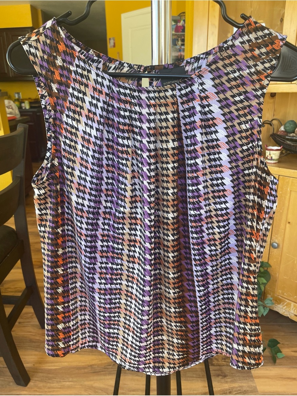 Worthington Sleeveless Top - Size PM